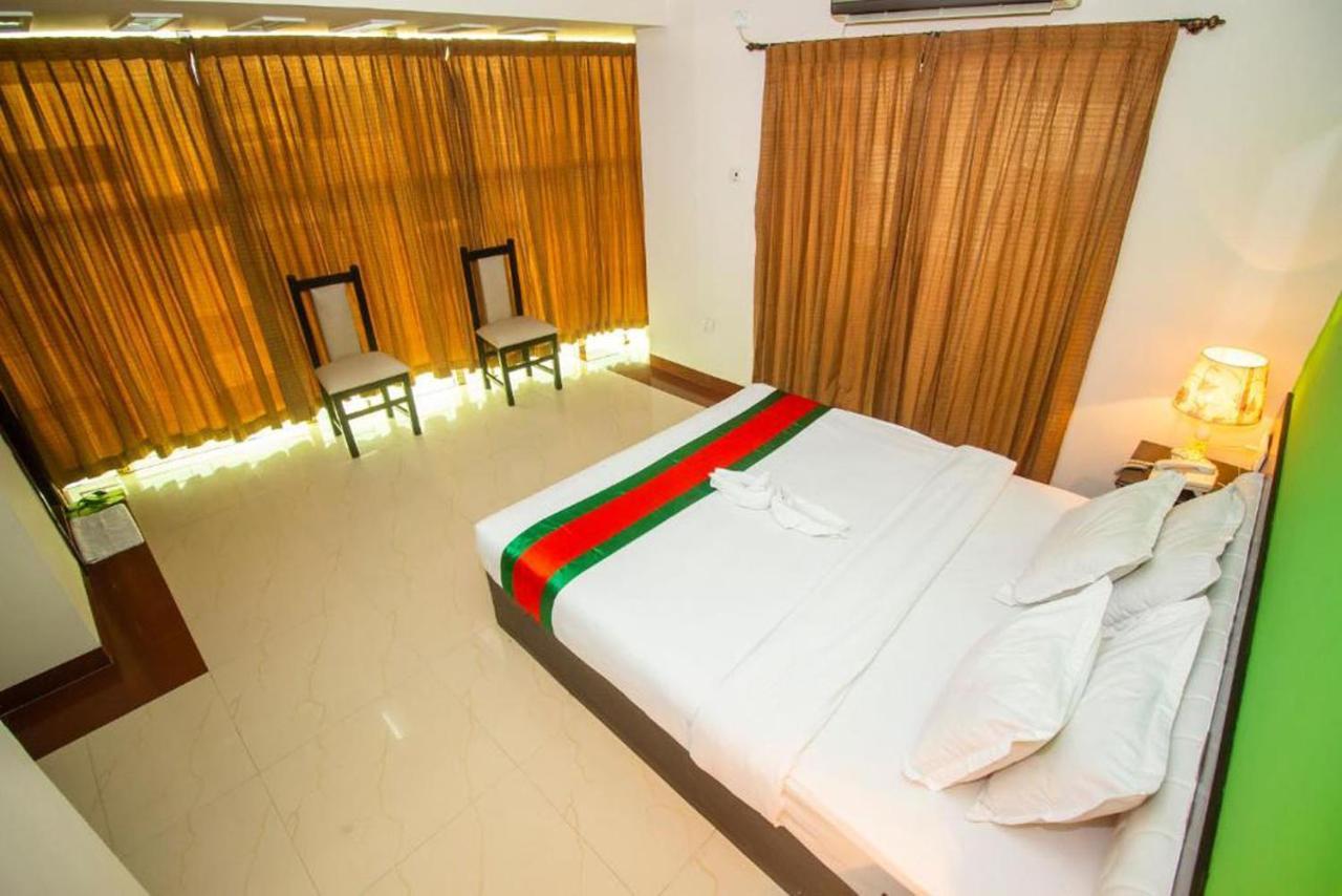 Hotel The Rahmania International Dhaka Ngoại thất bức ảnh
